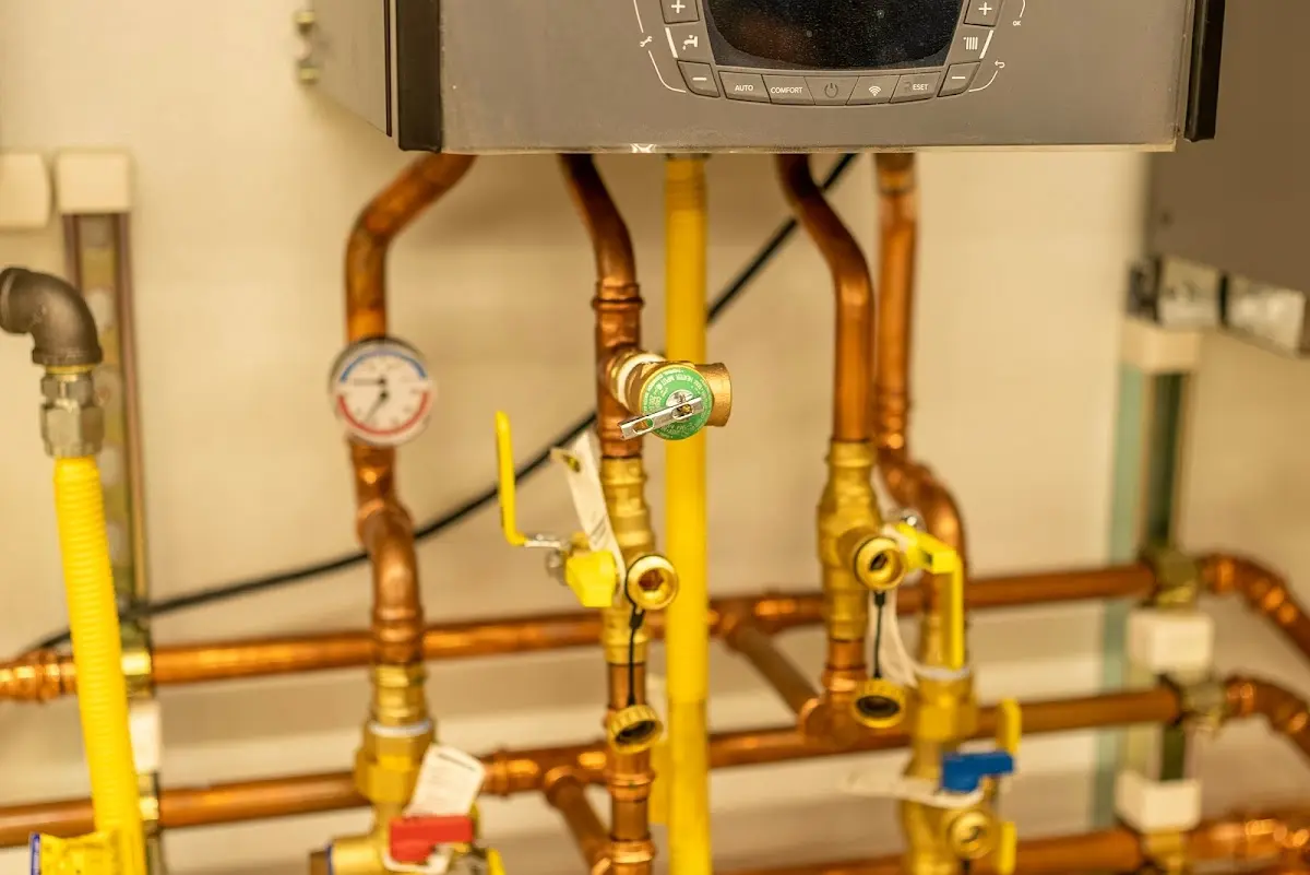 Licensed technician providing Slab Leak Repair for a homeowner in Waynesburg